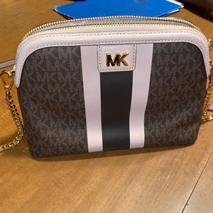 New mk purse
